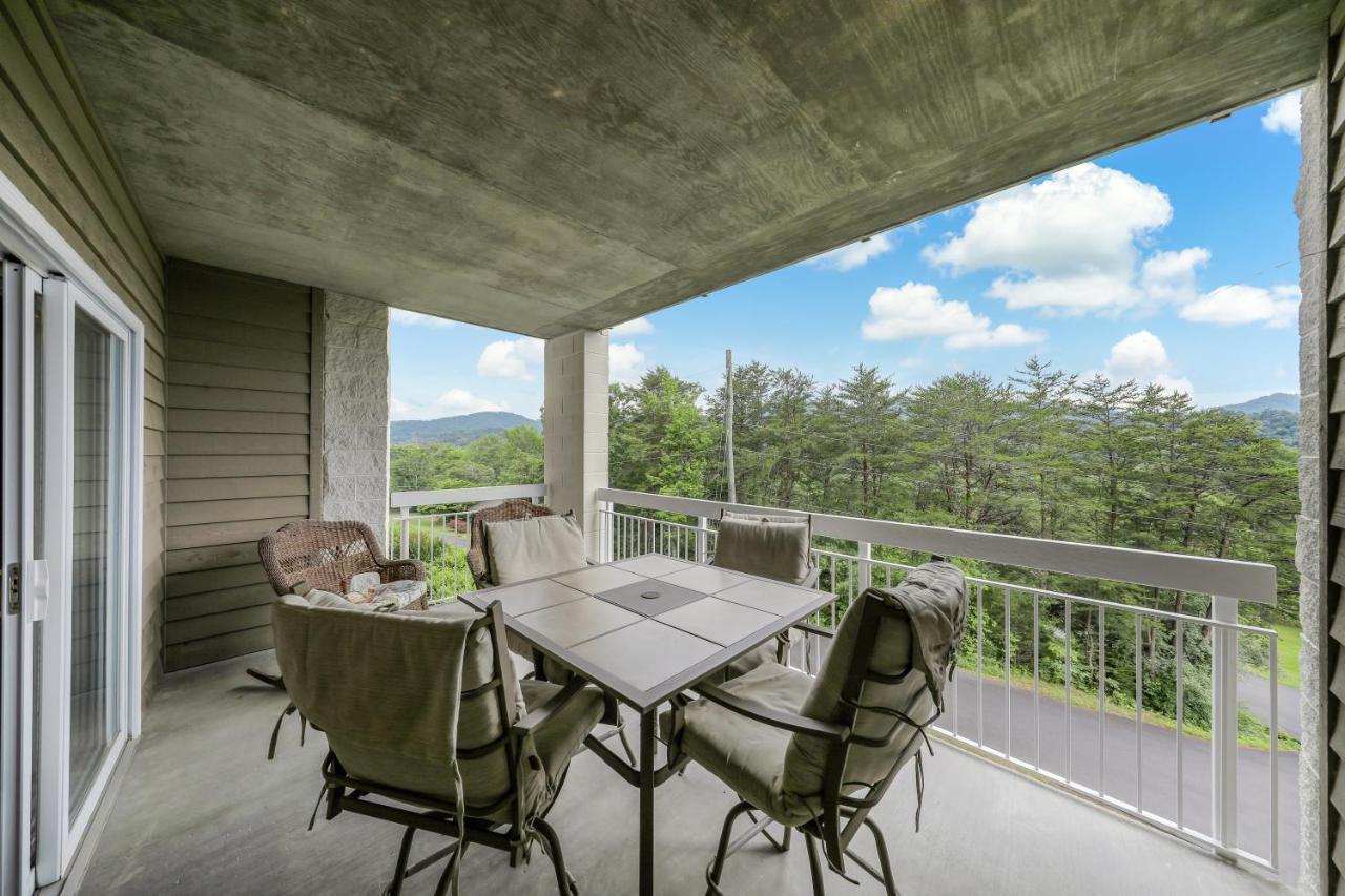 A Peaceful Retreat Whispering Pines 622 Apartamento Pigeon Forge Exterior foto